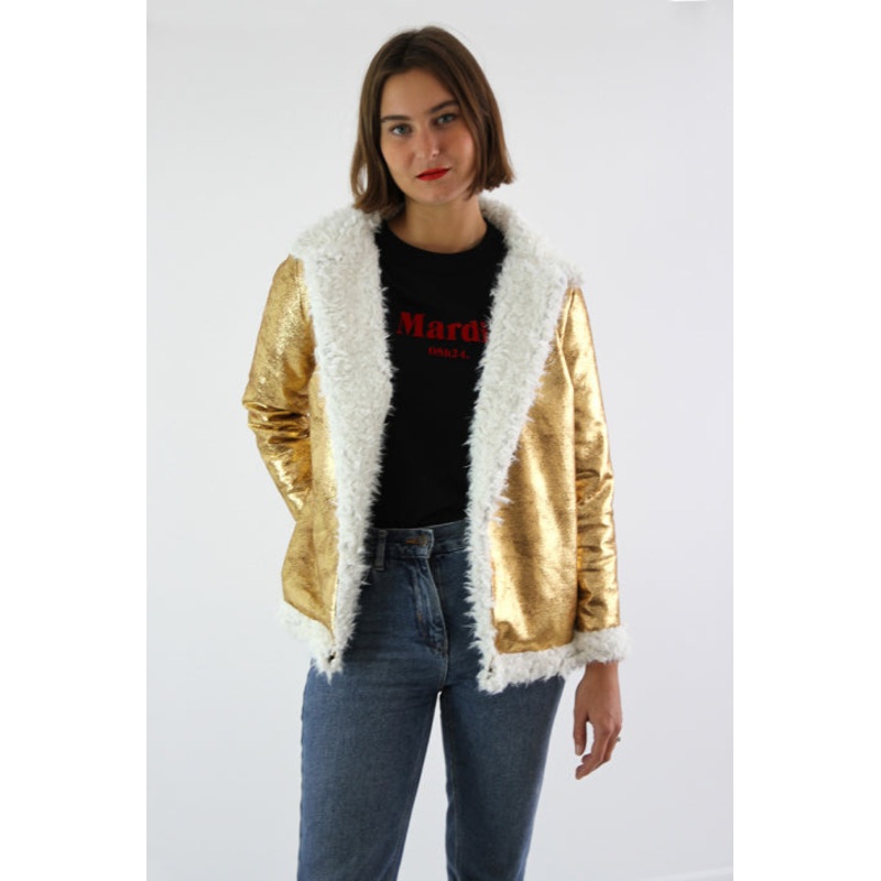 I AM PATTERNS – Delphine