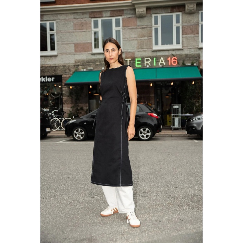 Puff and Pencil – Panel Dress