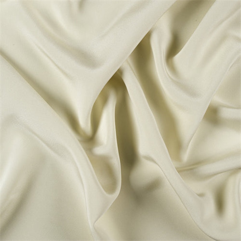 Runway Silks Pale Green 4 Ply Silk Crepe Fabric – Reorderable