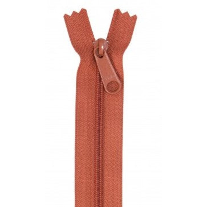 Redwood 24″ Zipper