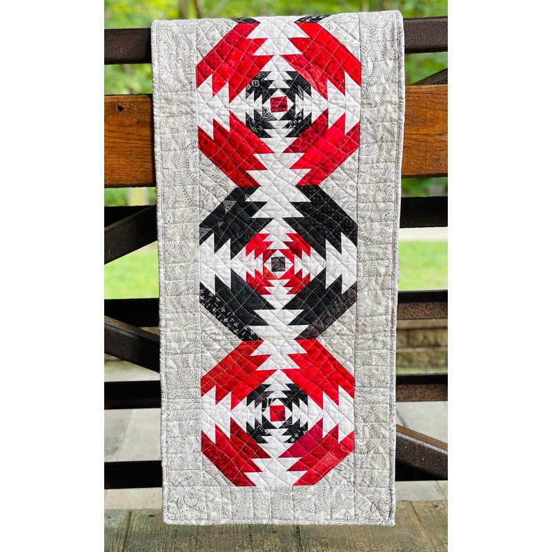 Pineapple Popout Table Runner Pattern