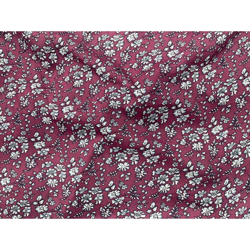 Leia – Clearance Printed Crepe Fabric Grape