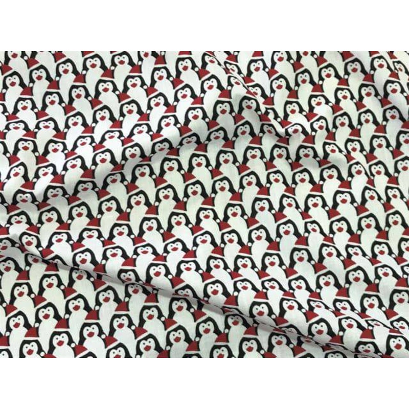 Christmas Penguins Party – Poly/Cotton Print White