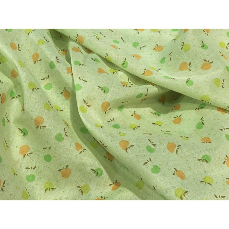 Lime Fruit Polycotton Print – 3.19 Metre Length LAST CHANCE TO BUY! Lime