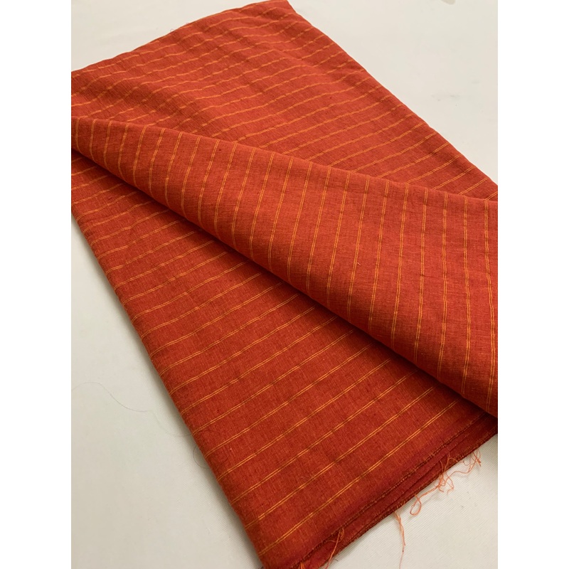 Woven cotton fabric 1.35 metres